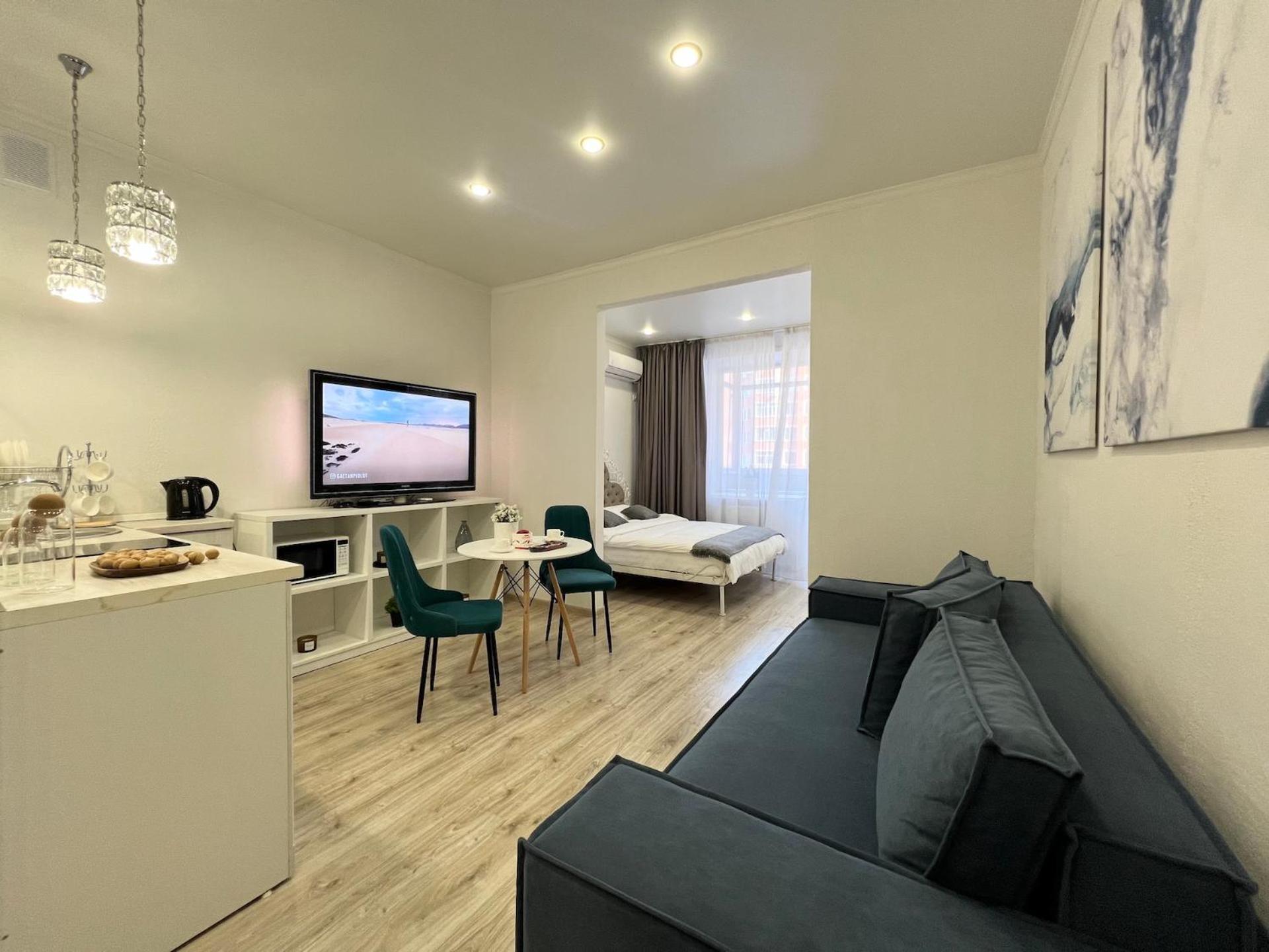 Uutnaya Quartira V Novom Dome Apartment Павлодар Екстериор снимка